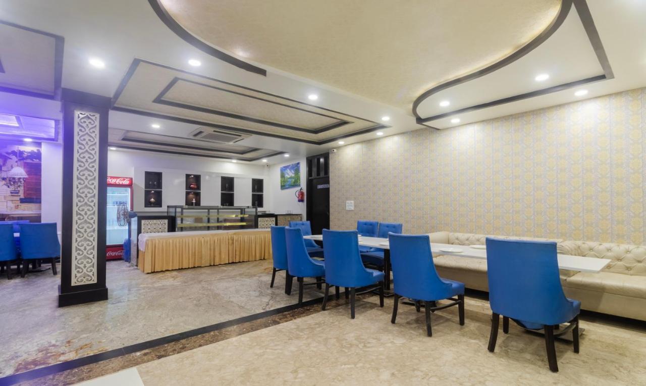 Treebo The Royal Taj, Near Taj Mahal Hotel Агра Екстериор снимка