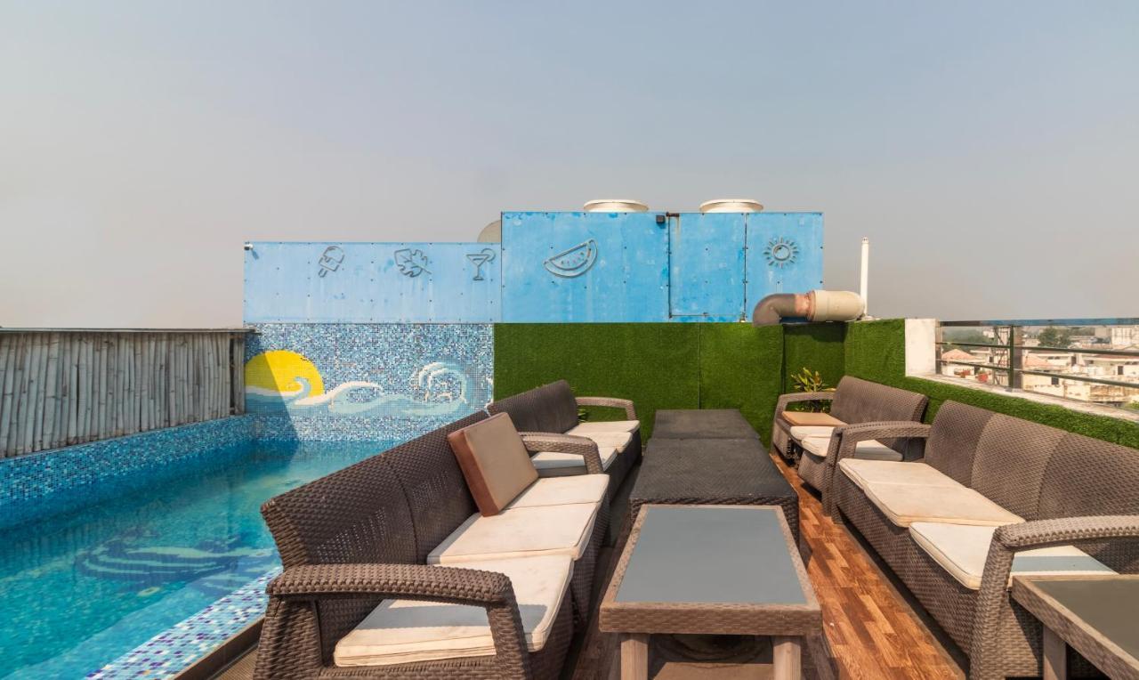 Treebo The Royal Taj, Near Taj Mahal Hotel Агра Екстериор снимка